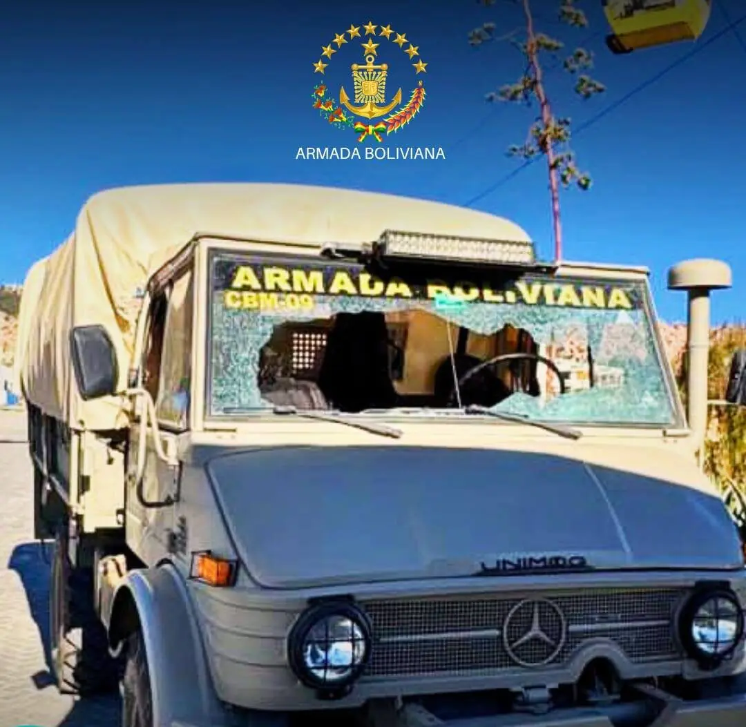 Armada reporta ataques a vehículos militares y un uniformado herido tras desbloqueos