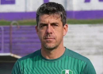 De la Riva renuncia a la conducción de Real Tomayapo