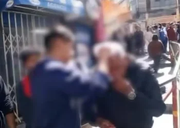 Adulto mayor resulta herido en enfrentamiento entre marchistas y vecinos