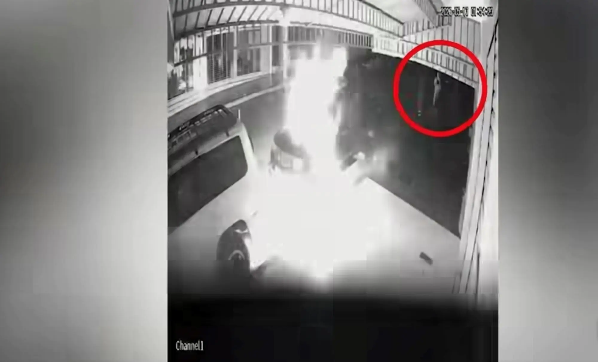 Cámaras de seguridad registraron el hecho. FOTO: FGE