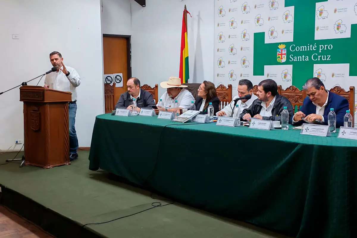 CAO pide referéndum y denuncia ‘terrorismo sindical’ en medio de la crisis
