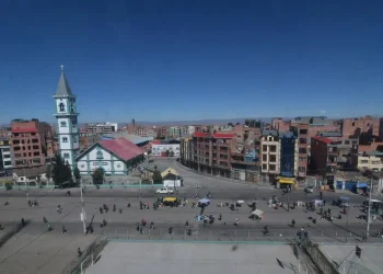 El paro del transporte paralizó a El Alto. FOTO: APG