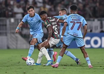 Bolívar cae dignamente y asegura su presencia en Sudamericana
