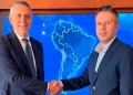 ENTEL y Sparkle firman acuerdo para fortalecer la conectividad digital de Bolivia