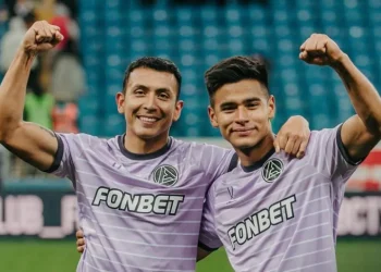 ‎FC Akron vence a Rotor Volgograd con asistencia de Roberto Fernández