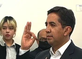 Williams Bascopé es nuevo ministro de Trabajo tras la renuncia de Edgar Morales