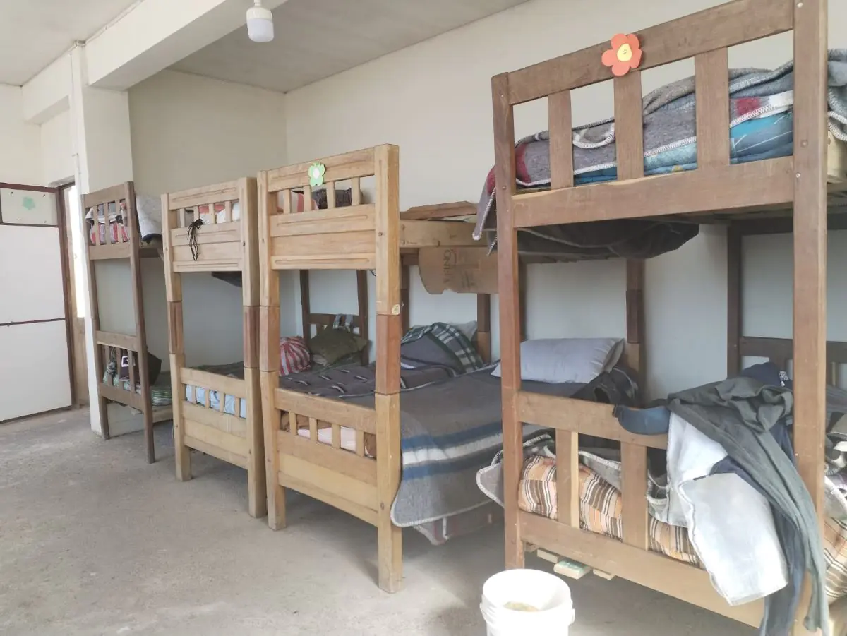 La Alcaldía de El Alto habilita un albergue transitorio para personas en situación de calle. FOTO: GAMEA