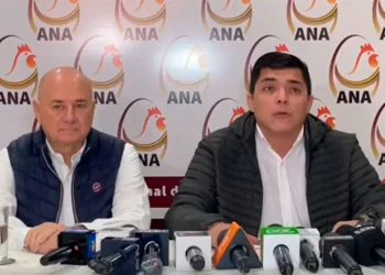Avicultores anticipan desabastecimiento y encarecimiento del pollo