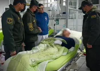 El Policía herido continúa internado/Policía Boliviana