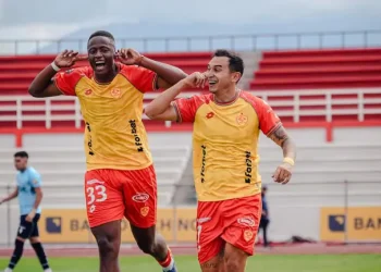 ‎Aucas avanzó a octavos de final con gol del boliviano Bruno Miranda