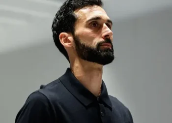 Arbeloa confirma que no seguirá como DT del Real Madrid