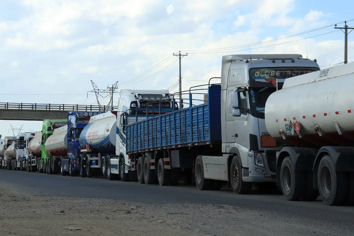 Cadetran perdió más de Bs 90 MM por bloqueos y reporta más de 7.000 camiones varados