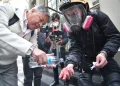 Marchistas agreden a periodistas con piedras y petardos en la calle Mercado