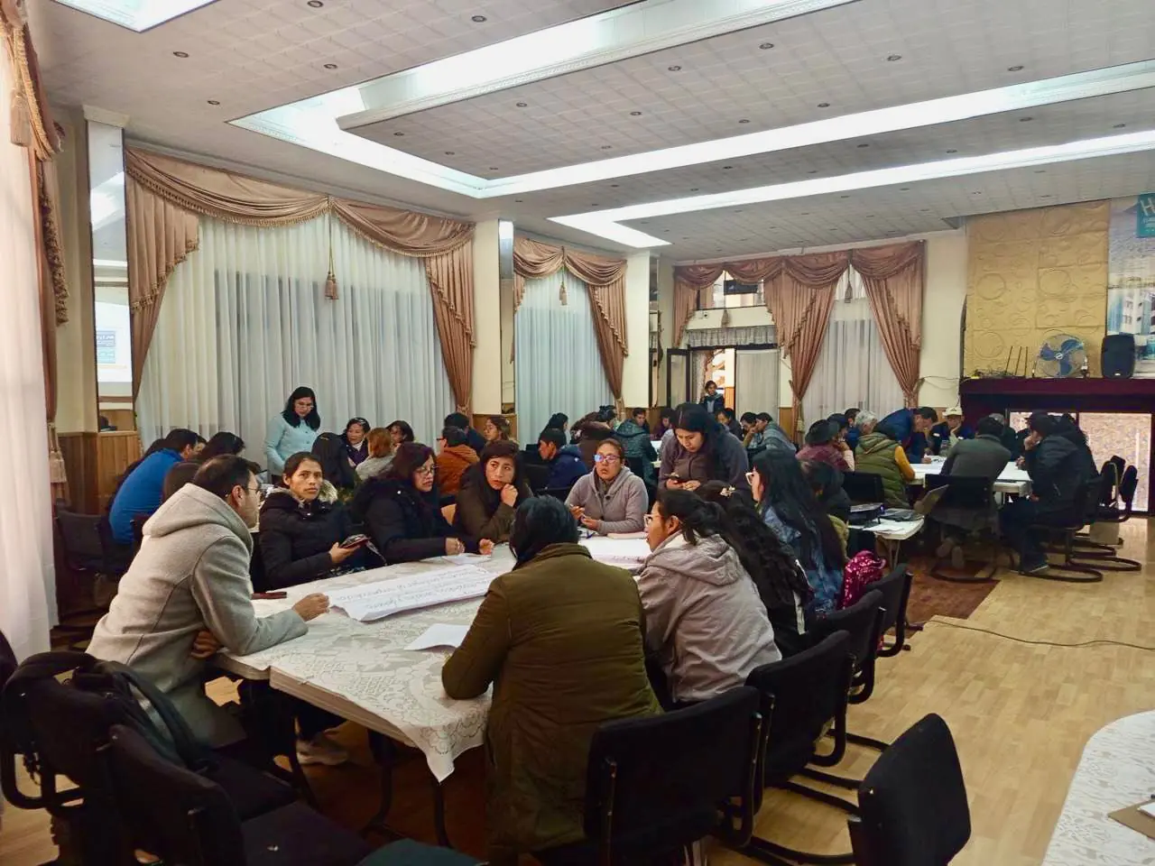 Potosí: Gobierno socializa proyecto de ley de emprendimientos