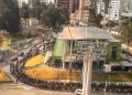 La Paz amanece sin transporte y con largas filas en los teleféricos