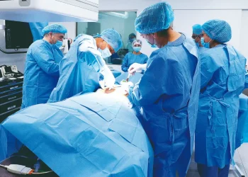 Bolivia avanza hacia una medicina de mayor precisión y complejidad