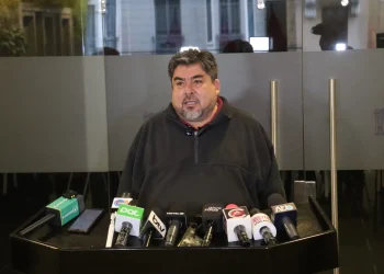 Libre pide renuncia de ministros y afirma que el gabinete de Paz ‘perdió credibilidad’