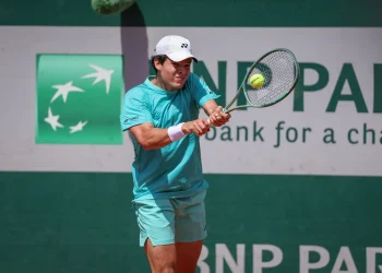 Juan Carlos Prado no se achica ante el 69 del mundo y deja estampado su nombre en Roland Garros