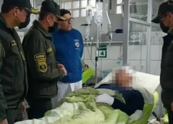 Fue agredido por manifestantes/Policía Boliviana
