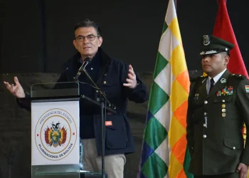 ‘Quiero que organizaciones sociales sean parte del Gobierno’, dice Paz y llama a la COB y a la Túpac