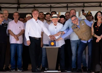 Lula relanzó el proyecto exploratorio/AFP