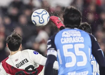 Blooming pierde 3-0 ante River y se despide de la Sudamericana