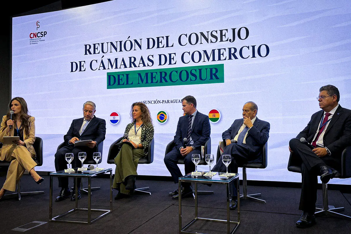 Bolivia plantea fortalecer logística regional en reunión de cámaras de comercio de Mercosur