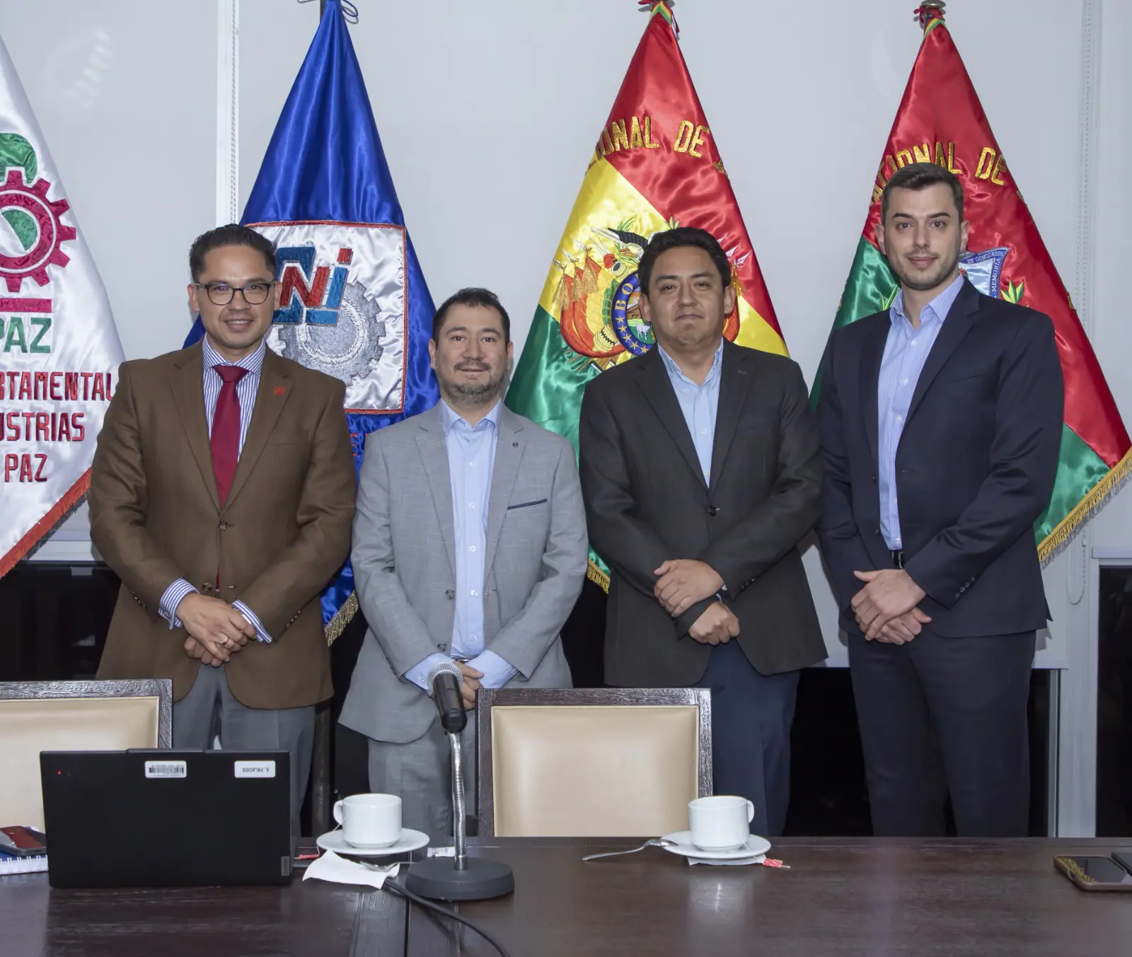 Foro impulsa vínculos comerciales con Europa