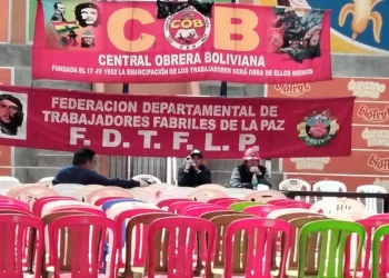 La COB suspende ampliado que debía definir su participación en el diálogo