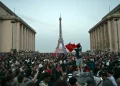 Un PSG de leyenda regresa a París y festeja la Champions